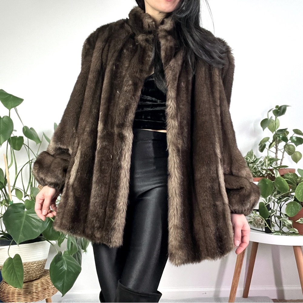 Winter Warm Fur Coat Made IN USA, 60’s / 70’s Faux fur, vintage Jacket.